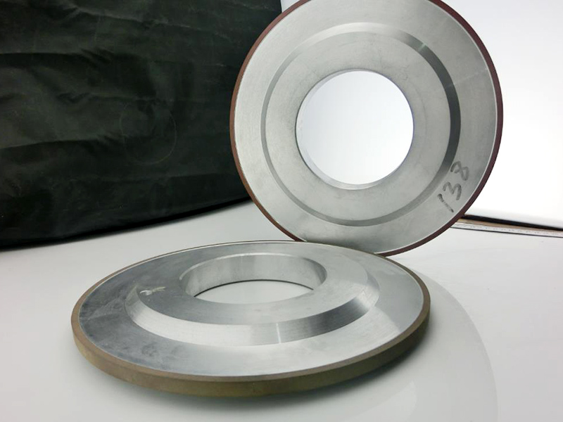 金剛石砂輪的結(jié)合劑有幾種?選購(gòu)結(jié)合劑技巧!